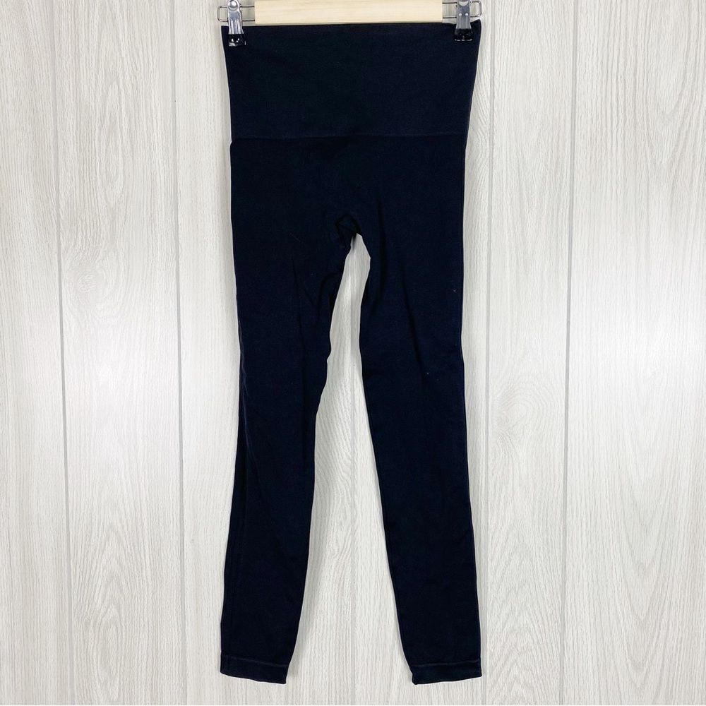 Spanx | Black Look At Me Now Seamless Leggings Size Medium